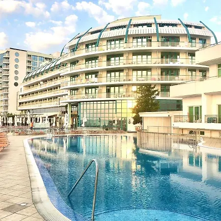 Apartment Budget Beachfront Golden Sands Varna