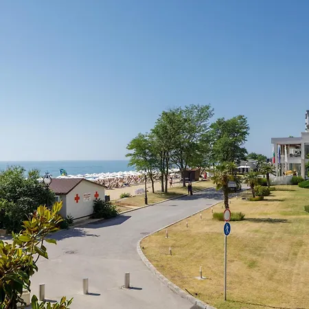 Budget Beachfront Golden Sands * 瓦爾納
